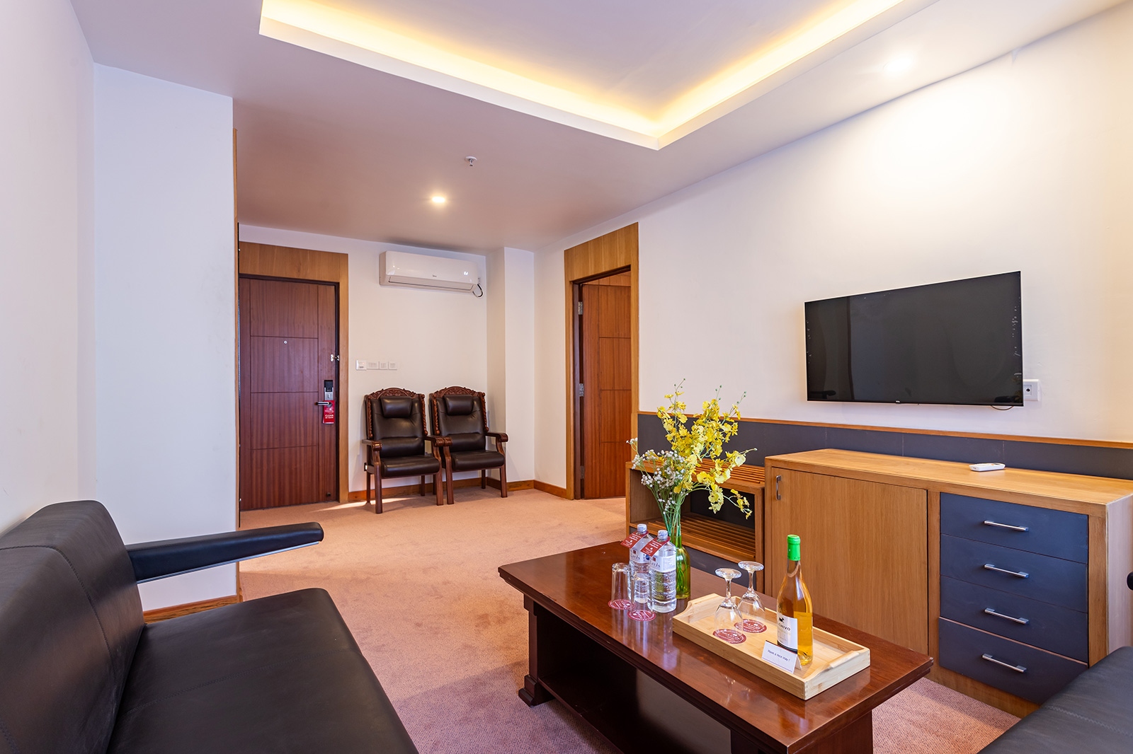 Junior Suite Room